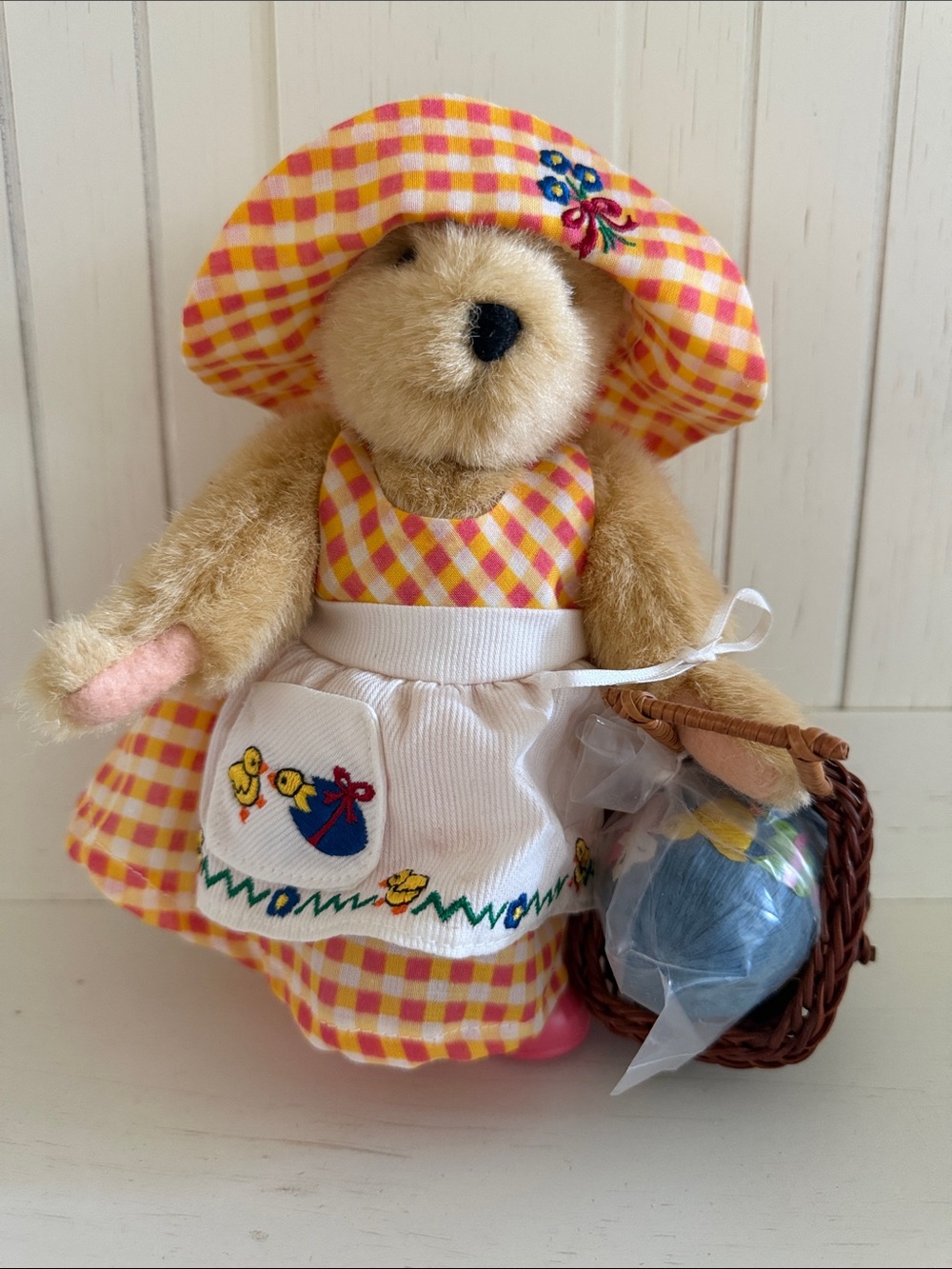 Vintage with tags Muffy VanderBear "Spring Chicken" from North American Bear Co